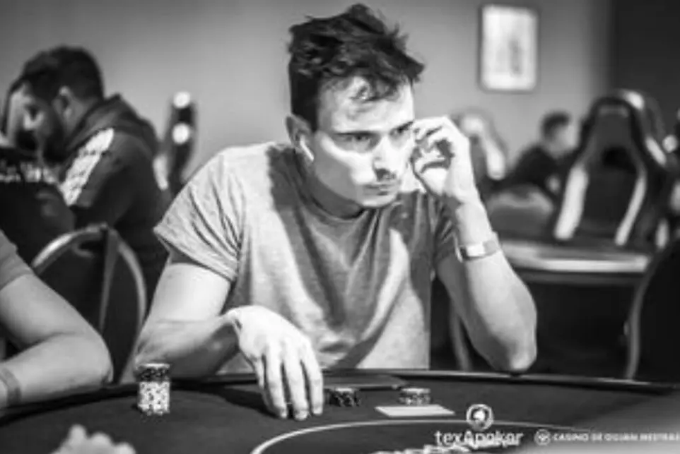 Florent Pucheu poker accompagné par Alexandre Doleux